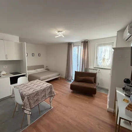 Апартаменти Sandro's Бергамо